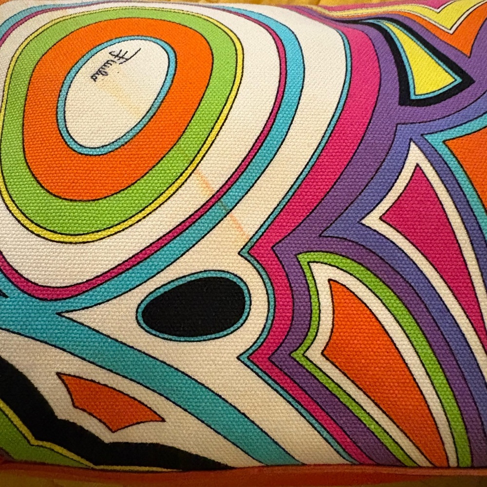 Emilio Pucci 
Orange Shoulder Bag with Psychedelic Swirl Design - Picture 7 of 8